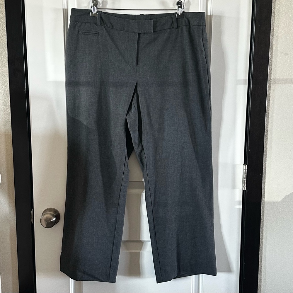JM Collection Grey Dressing Pants – Size 16P – Preowned Excellent Condition